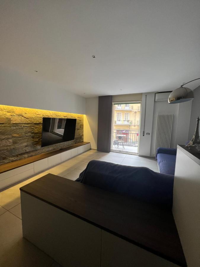 Samcri Luxury Home คาตาเนีย ภายนอก รูปภาพ
